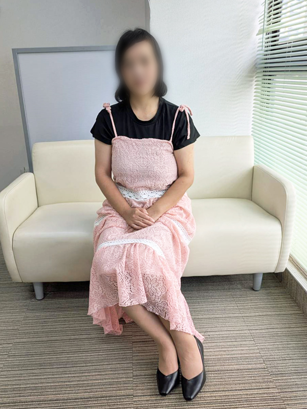 ☆本日緊急初出勤！【体験入店速報】天然Fカップ色白M女奥様♪【せいな】さんです♪