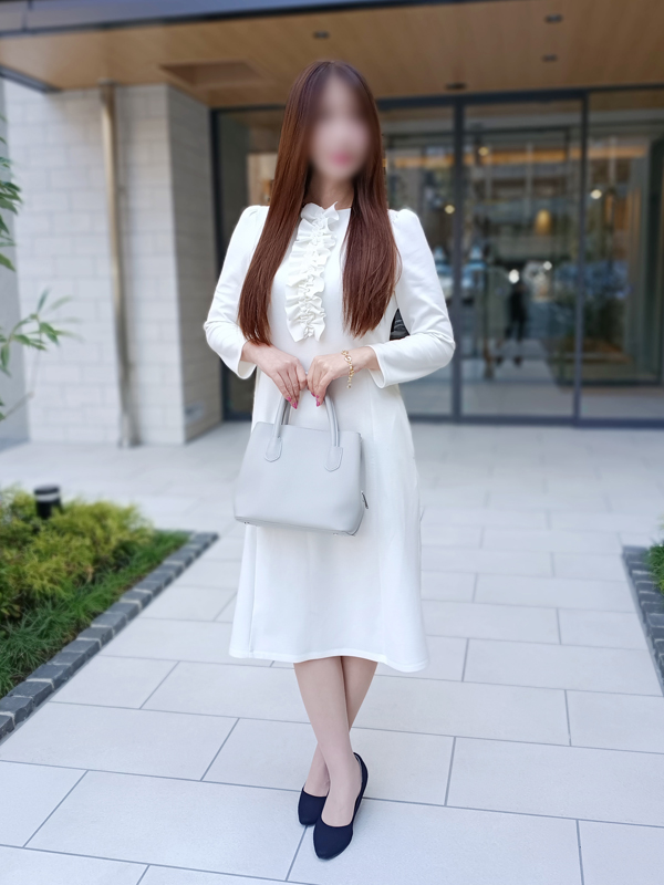 ※3月12日(木曜)【体験入店初日】色香を纏った清楚系の美人奥様♪『ゆめの』奥様がご入店です！ 